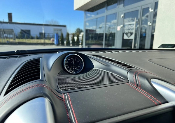 Porsche Cayenne cena 239000 przebieg: 150000, rok produkcji 2017 z Koszalin małe 301